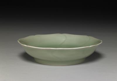 图片[2]-Floral-shaped celadon dish. Xuande period (1426-1435), Ming Dynasty-China Archive